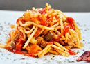 Špagety s Hlívou, rajčaty a bazalkou